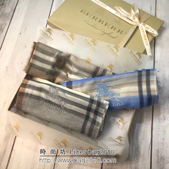 BURBERRY巴寶莉原單 18專櫃新款格紋戒指絨圍巾 LLWJ6079